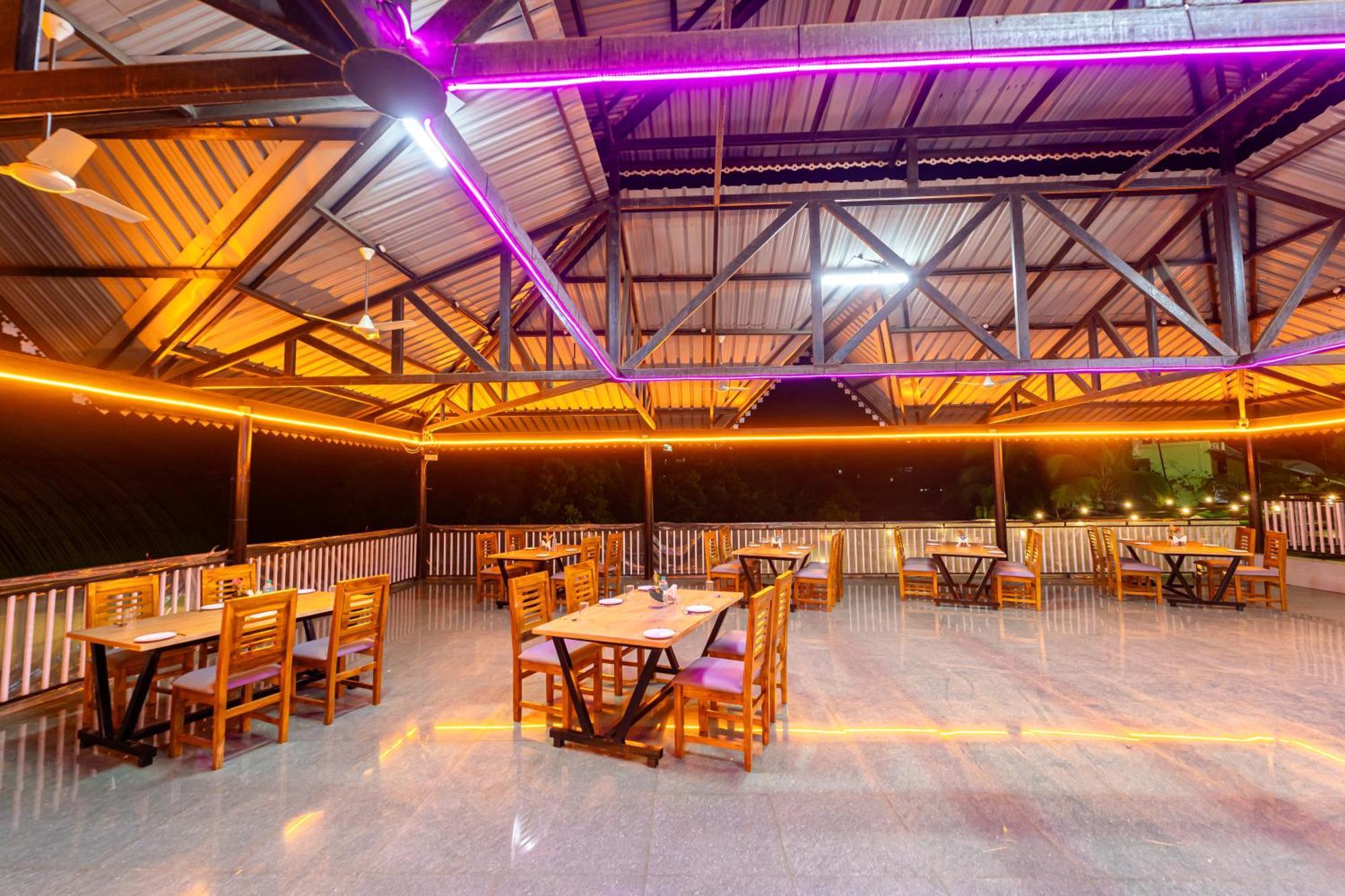 Treebo Green Village Resort - Goa Maneri  エクステリア 写真