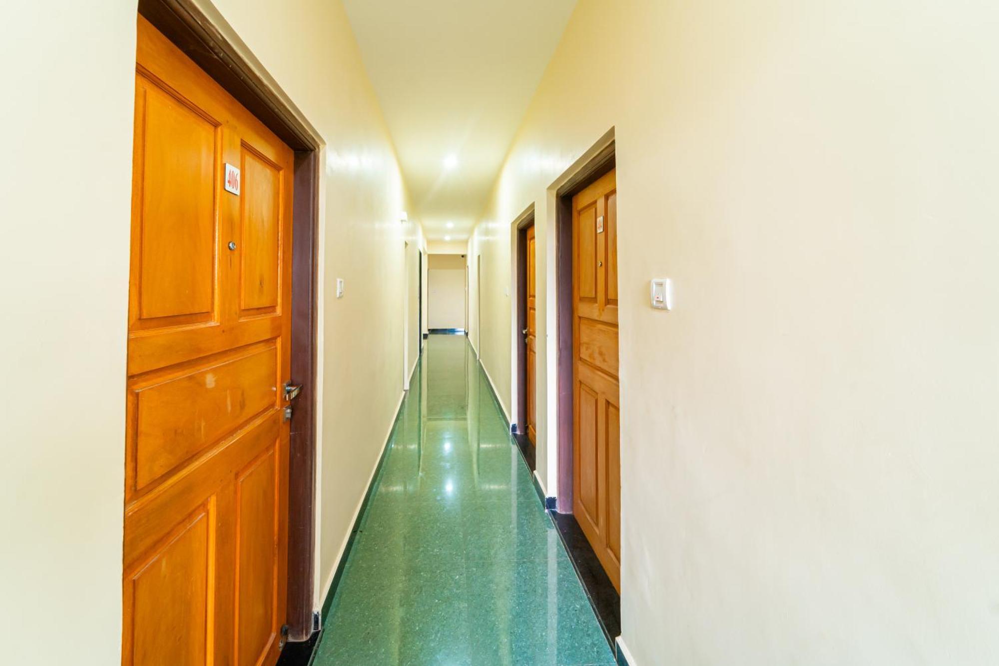 Treebo Green Village Resort - Goa Maneri  エクステリア 写真