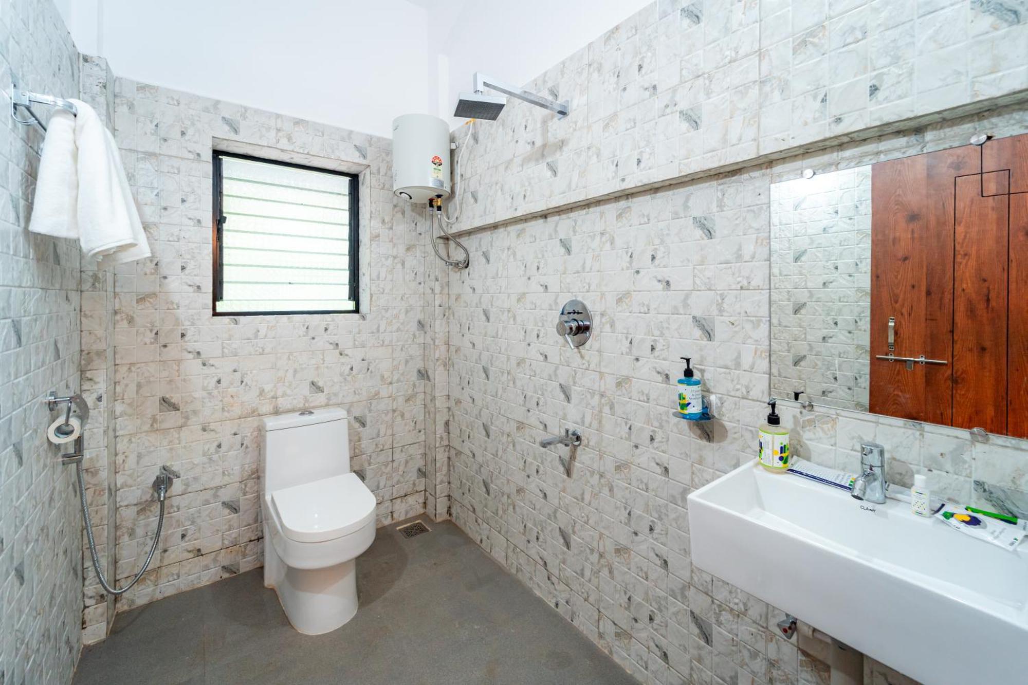 Treebo Green Village Resort - Goa Maneri  エクステリア 写真